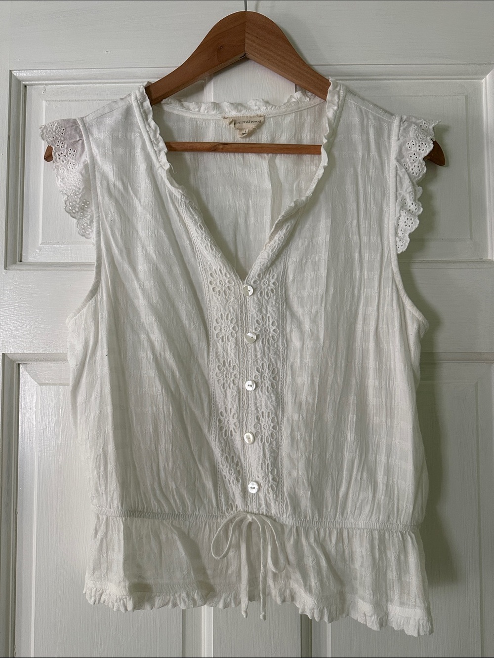 The General Good
Scarlette Button Down Waist Tie Top - White